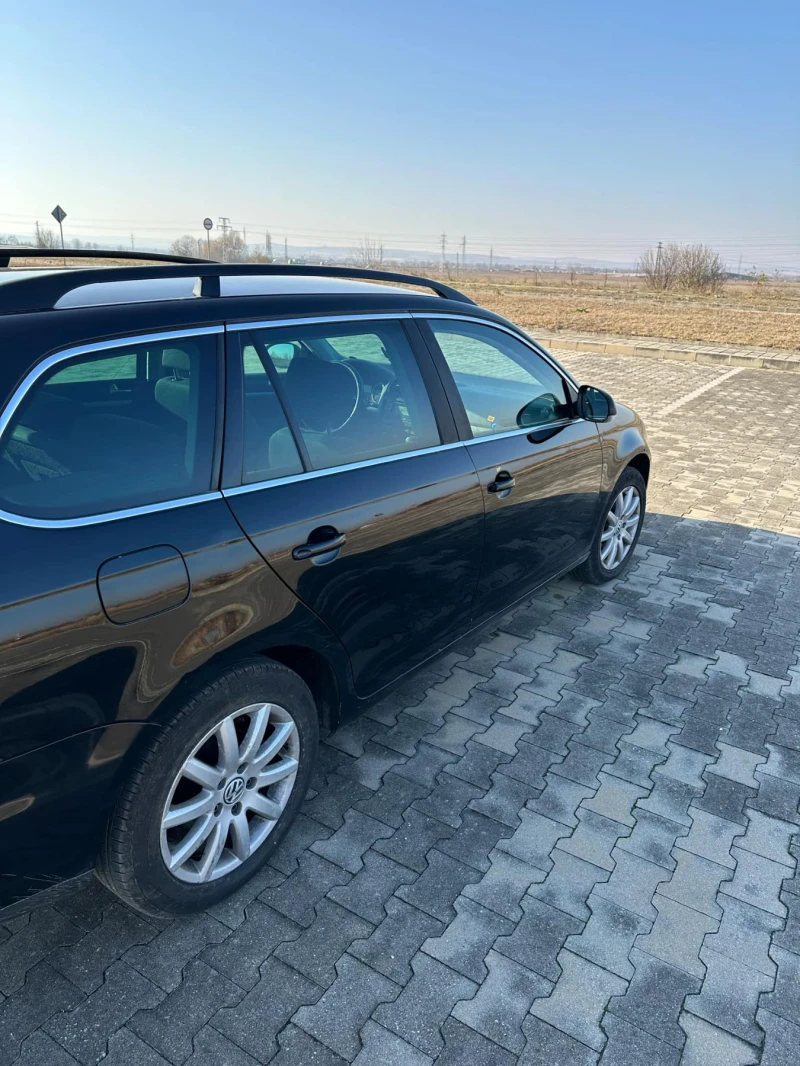 VW Golf 5, снимка 8 - Автомобили и джипове - 48536253