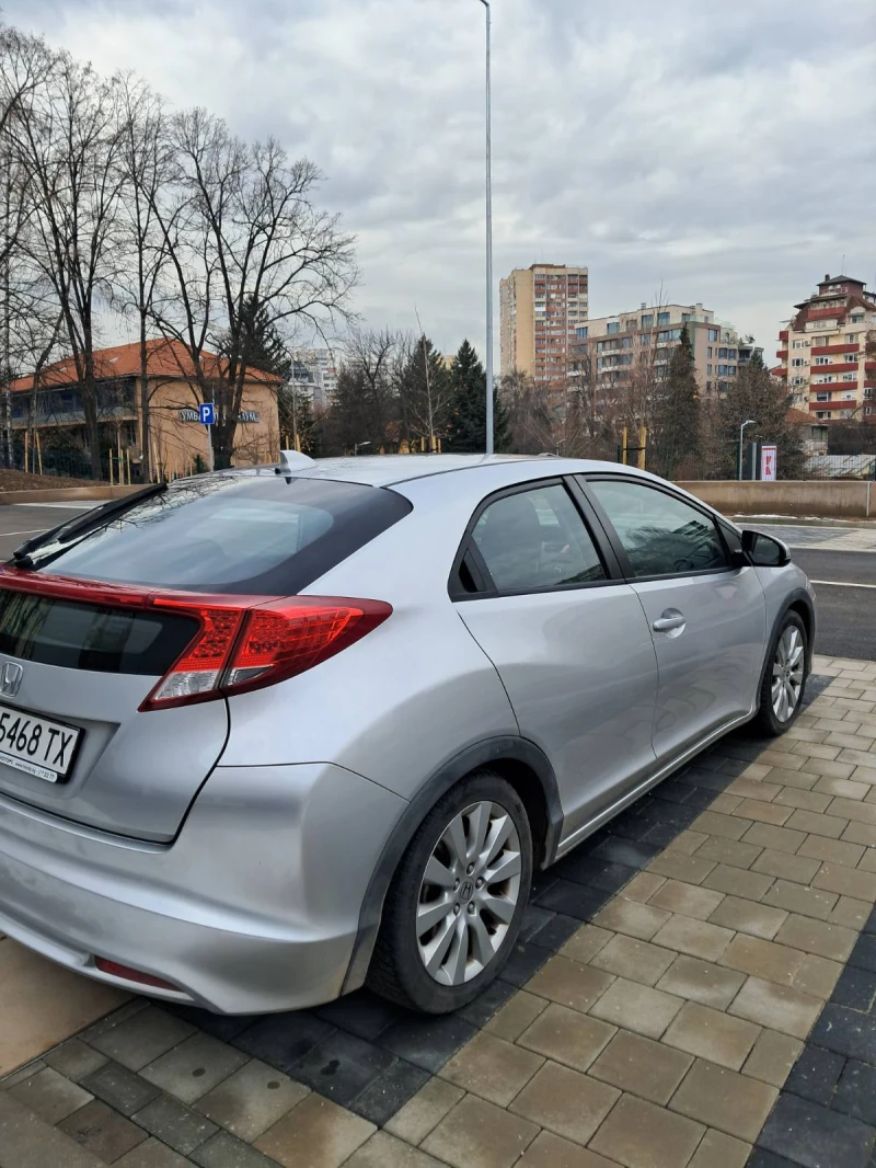 Honda Civic, снимка 6 - Автомобили и джипове - 48864955