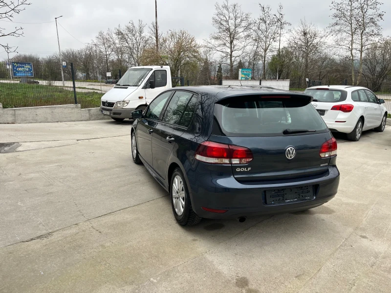 VW Golf 1.6tdi Италия , снимка 5 - Автомобили и джипове - 49697053