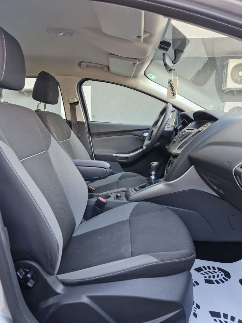 Ford Focus 1.0 ecoboos, снимка 10 - Автомобили и джипове - 50280375