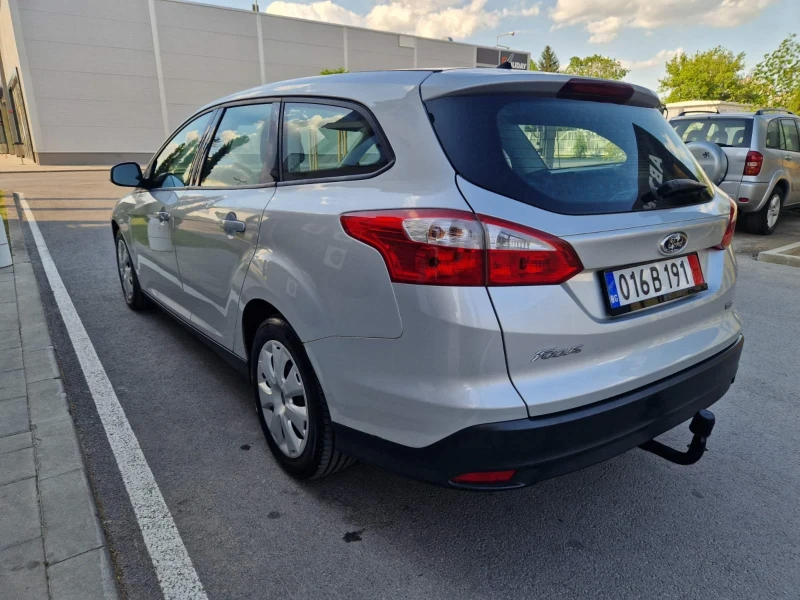 Ford Focus 1.0 ecoboos, снимка 4 - Автомобили и джипове - 50280375