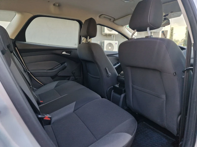 Ford Focus 1.0 ecoboos, снимка 12 - Автомобили и джипове - 50280375