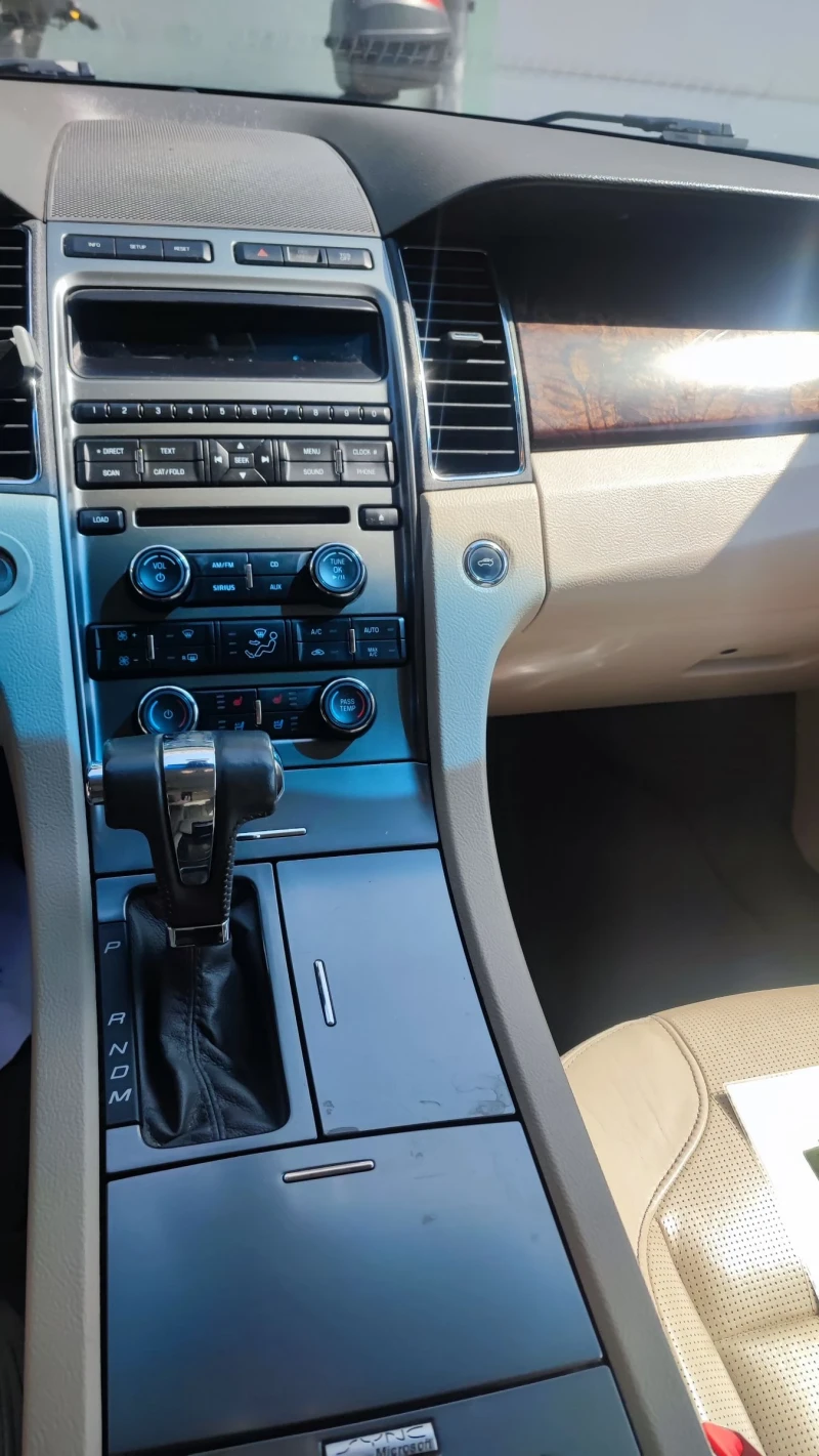 Ford Taurus, снимка 5 - Автомобили и джипове - 50590528