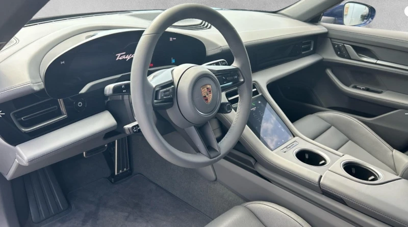 Porsche Taycan 4S Cross Turismo, снимка 8 - Автомобили и джипове - 52565024