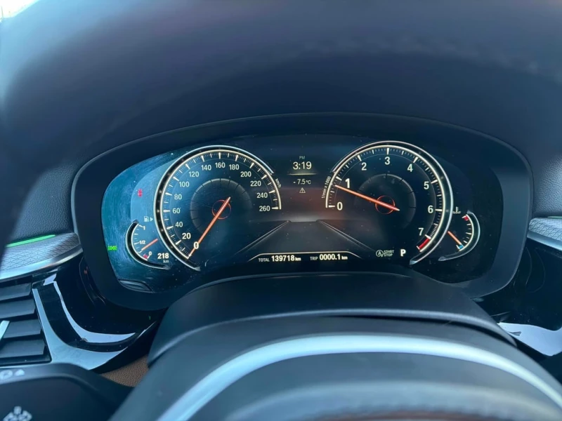 BMW 530 530i xDrive  CARFAX, снимка 8 - Автомобили и джипове - 52707095