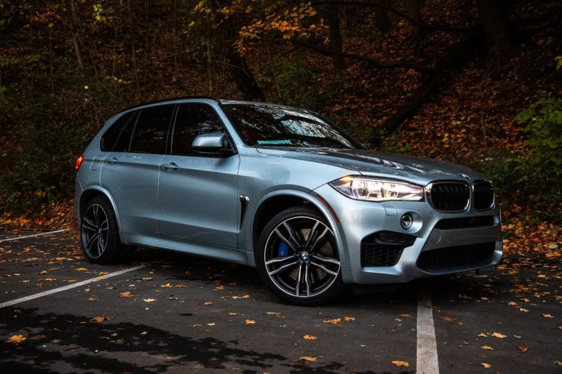 BMW X5M * Sports Activity Vehicle * CARFAX * БЕЗ ПЪРВОНАЧА, снимка 3 - Автомобили и джипове - 52950810