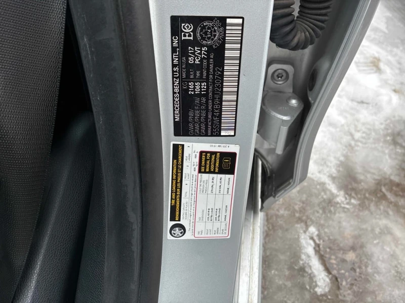 Mercedes-Benz C 300 4dr Sdn 4MATIC  CARFAX, снимка 10 - Автомобили и джипове - 53063672