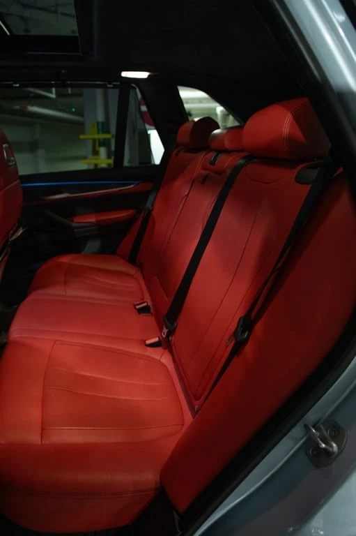 BMW X5M * Sports Activity Vehicle * CARFAX * БЕЗ ПЪРВОНАЧА, снимка 10 - Автомобили и джипове - 52950810