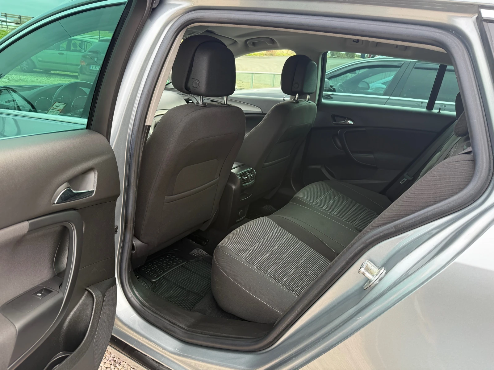 Opel Insignia 2.0CDTi, 130��, 6��, ����, ����5 | Mobile.bg � ����������� 14