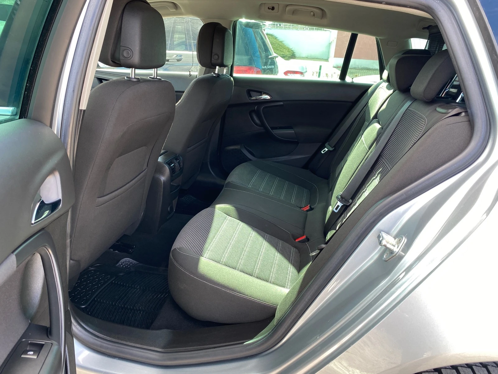 Opel Insignia 2.0CDTi, 130, 6, , 5 | Mobile.bg   15