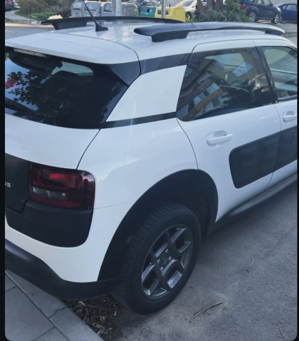 Citroen C4 Cactus 1.2VTI - изображение 4