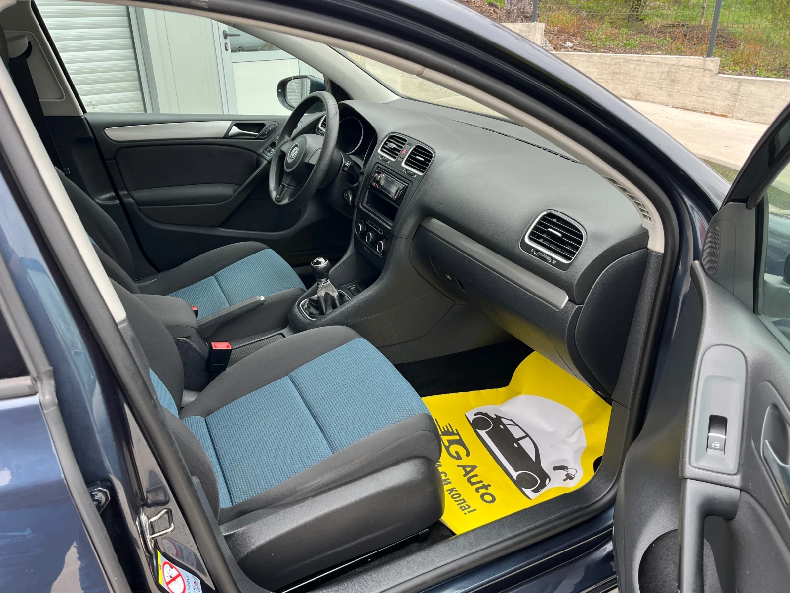 VW Golf 1.6tdi   | Mobile.bg   17