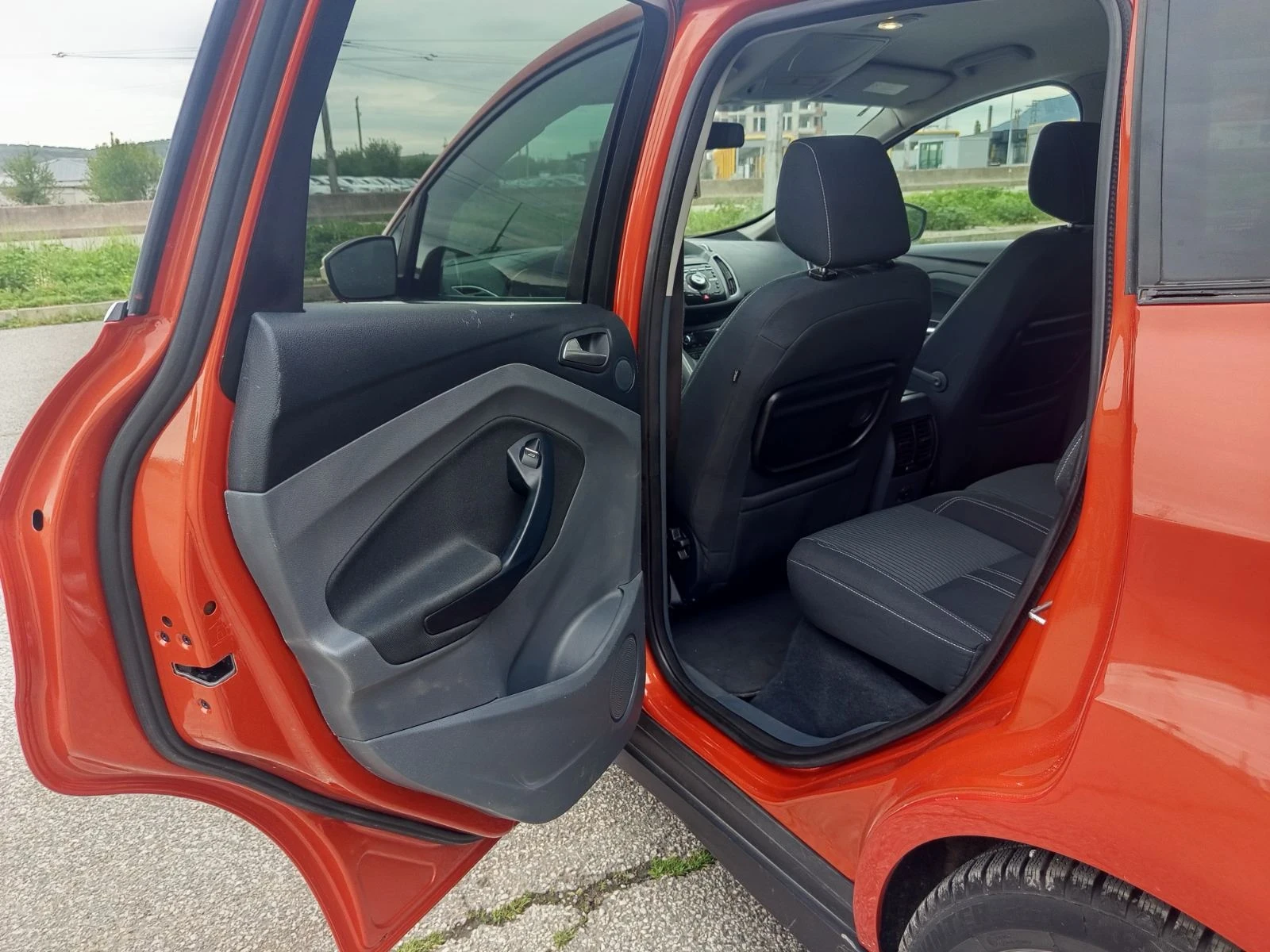 Ford C-max 1.6 TITANIUM  - изображение 10