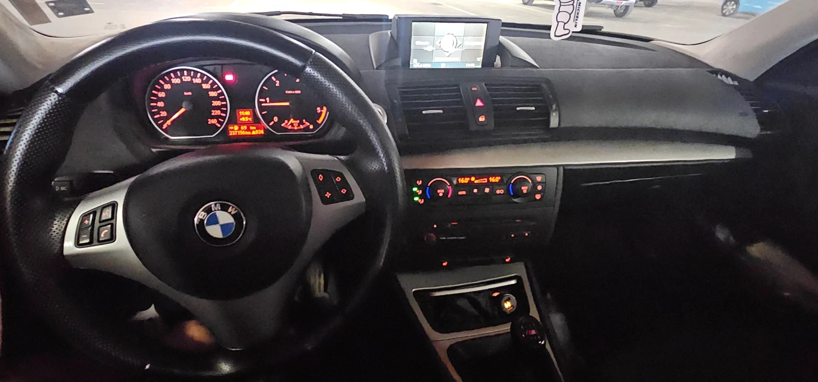 BMW 120 120d - изображение 10