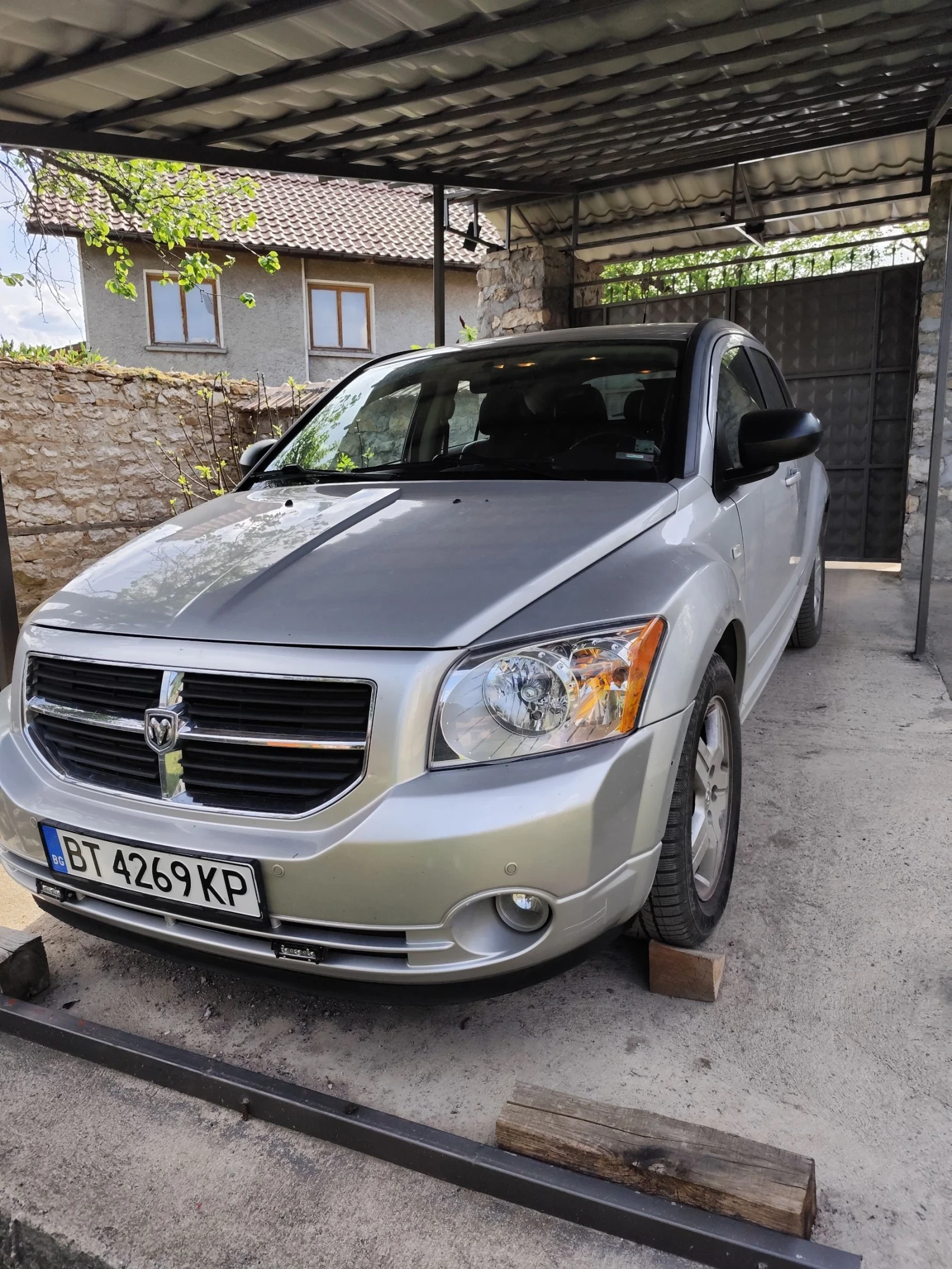 Dodge Caliber 2.0 TDI 140 к.с. - изображение 2