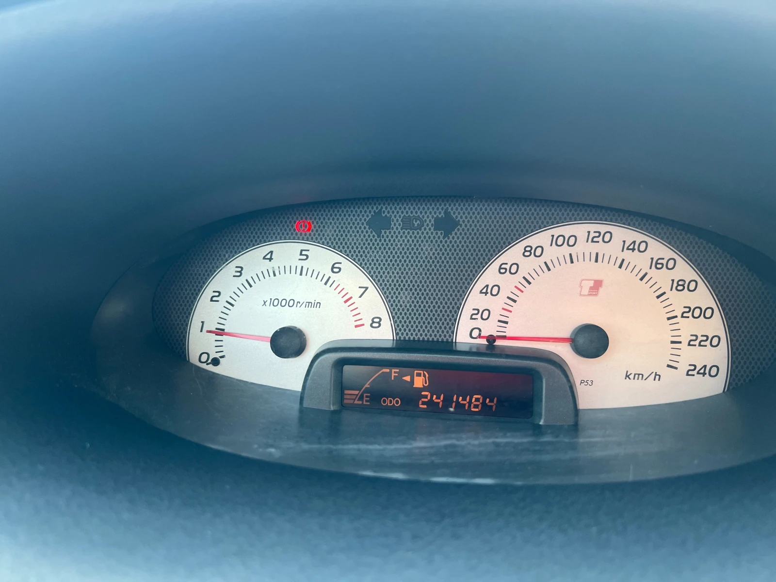 Toyota Yaris TS 1.5 VVT-i - изображение 9