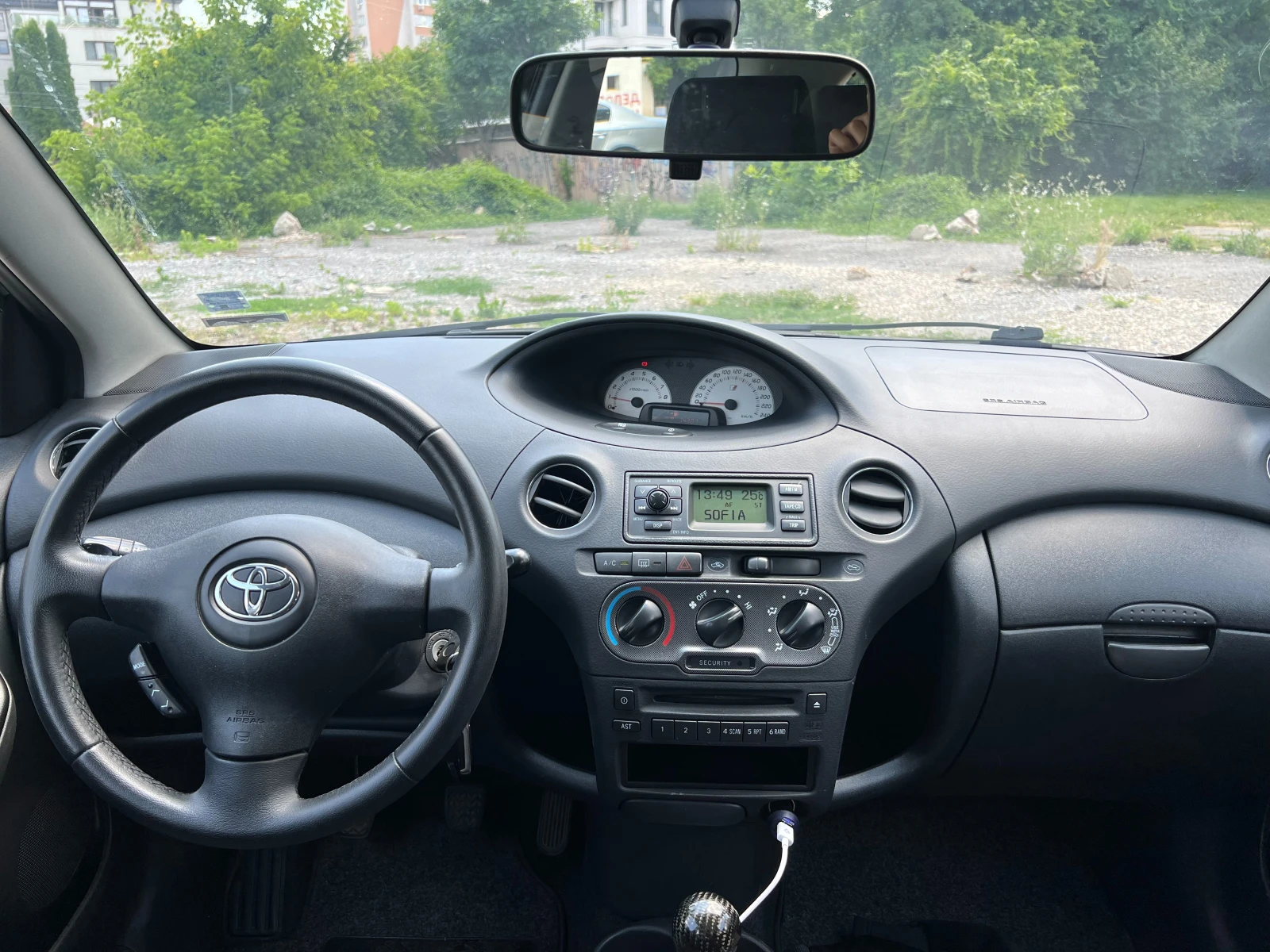 Toyota Yaris TS 1.5 VVT-i - изображение 7