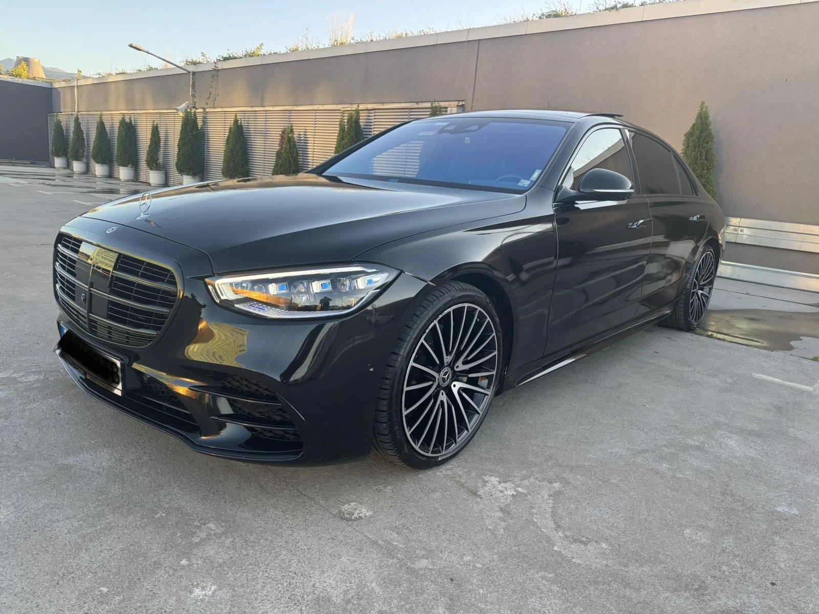 Mercedes-Benz S 500 AMG* 3xTV* AMBIENT+ * BUR* DIST* 3D* 21 *  - изображение 3