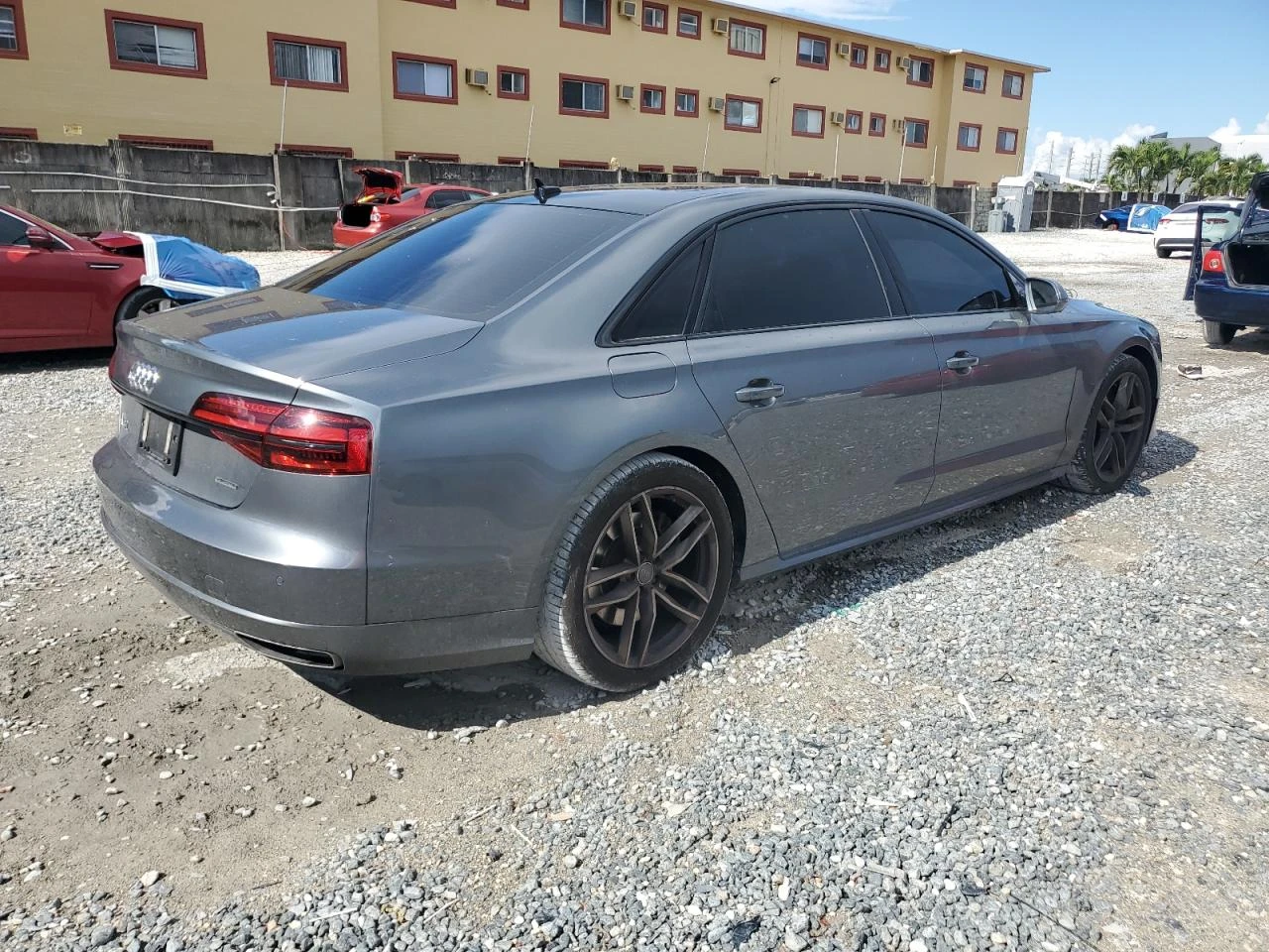 Audi A8 L Matrix* Обдух* BOSE* 360* Масаж* Въздух*  - изображение 5