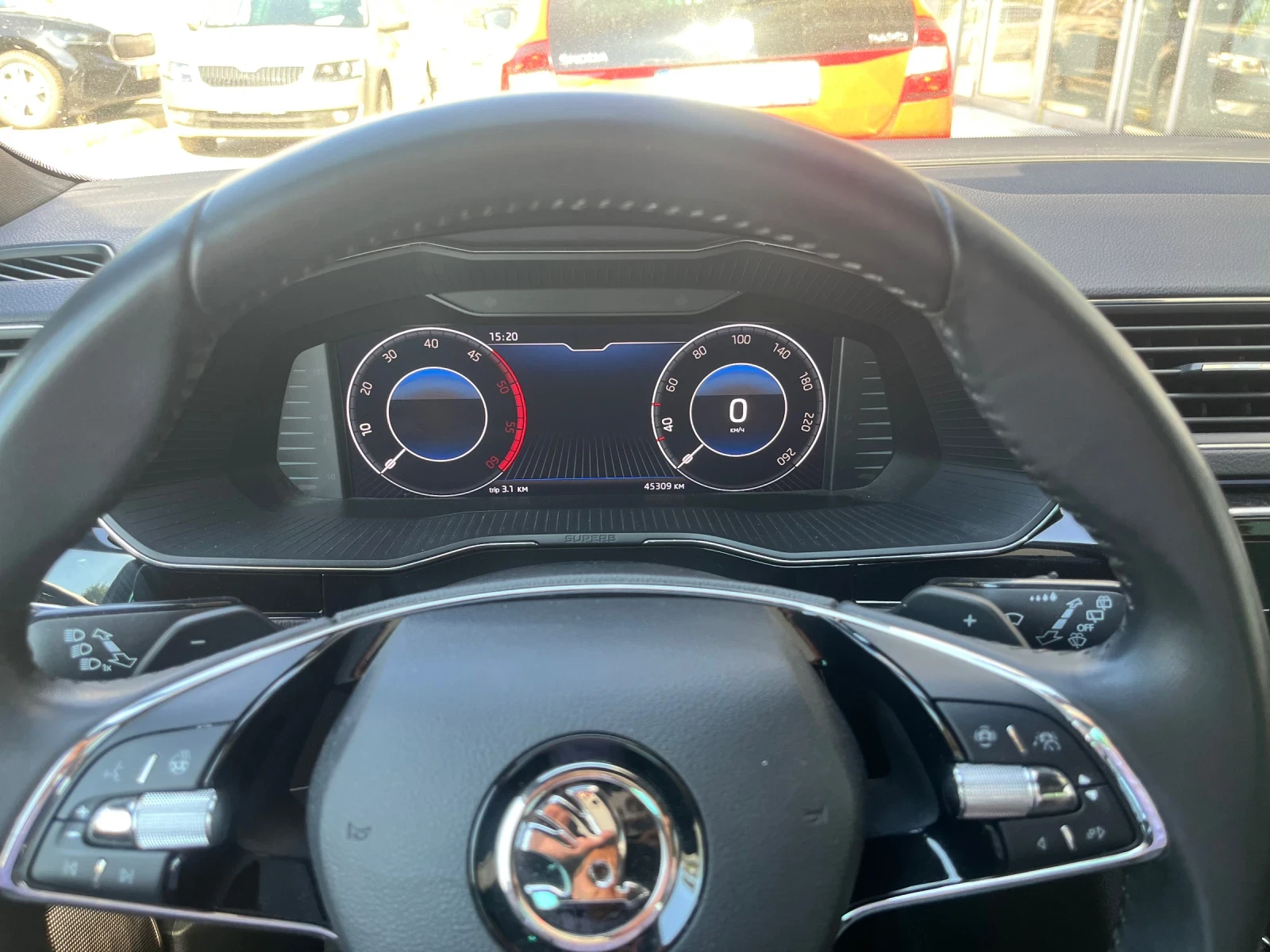 Skoda Superb L&K 2.0TDI 7DSG 4X4 - изображение 8