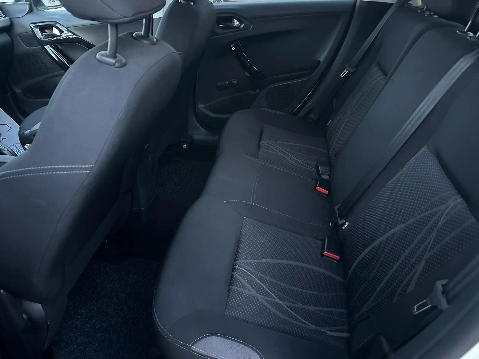 Peugeot 208 1, 200 EURO5B  | Mobile.bg   11