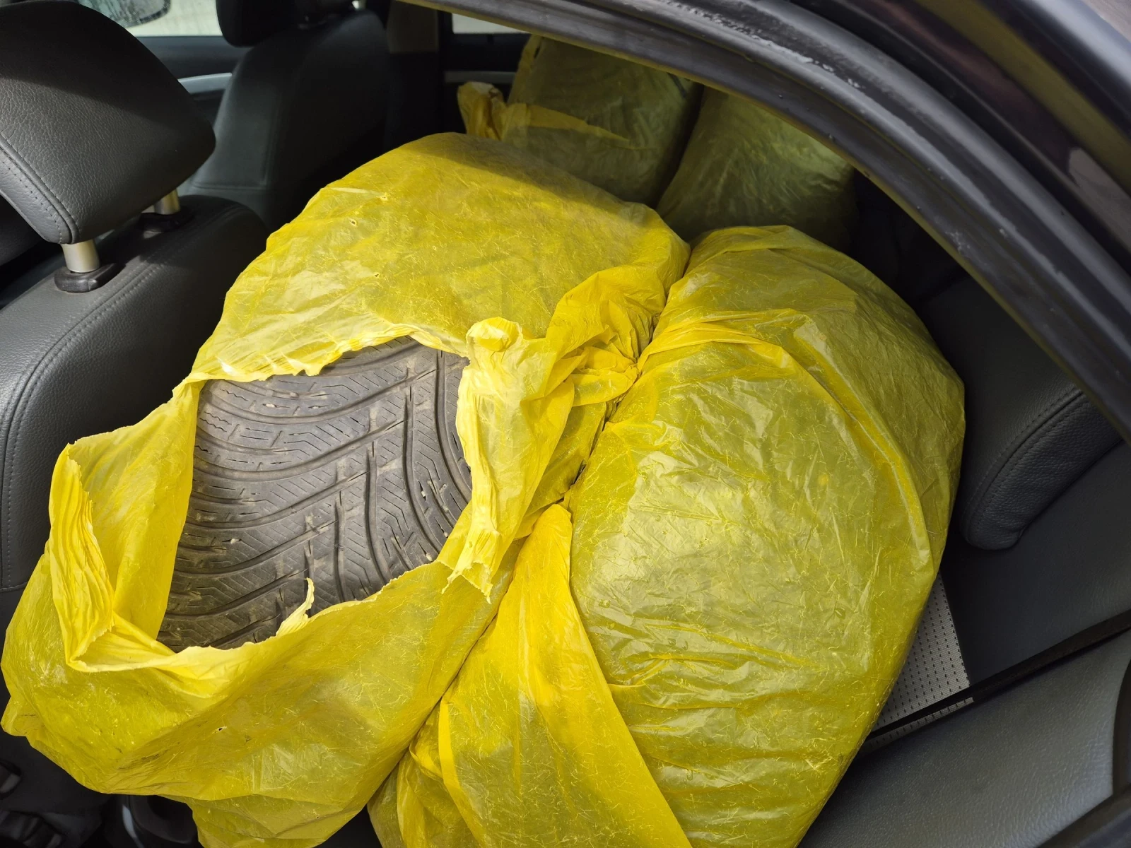 Saab 9-3 2.2d VECTOR  , .  06.2026 | Mobile.bg   16