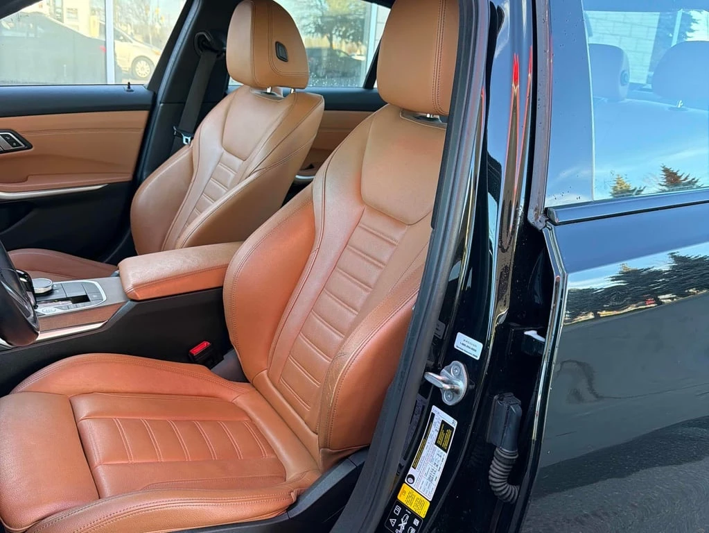 BMW 330 * 330i xDrive * CARFAX *    | Mobile.bg   10