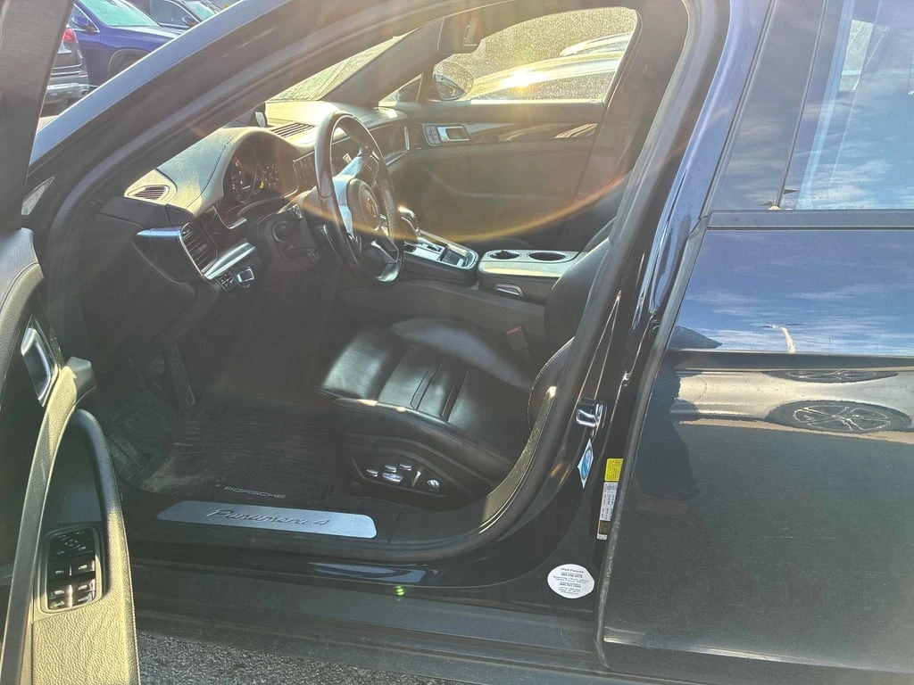 Porsche Panamera  4 AWD 2018 * CARFAX * БЕЗ ПЪРВОНАЧАЛНА ВНОСКА - изображение 7