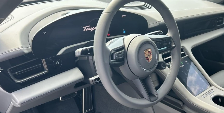 Porsche Taycan 4S Cross Turismo - изображение 9