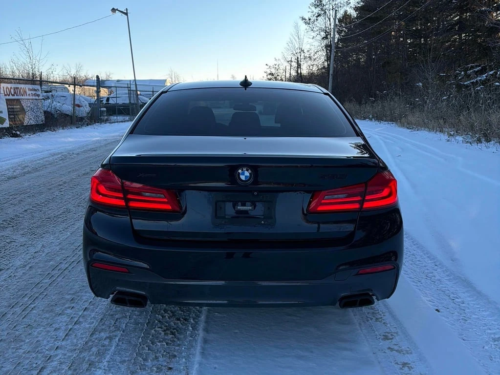 BMW 530 530i xDrive  CARFAX | Mobile.bg   4