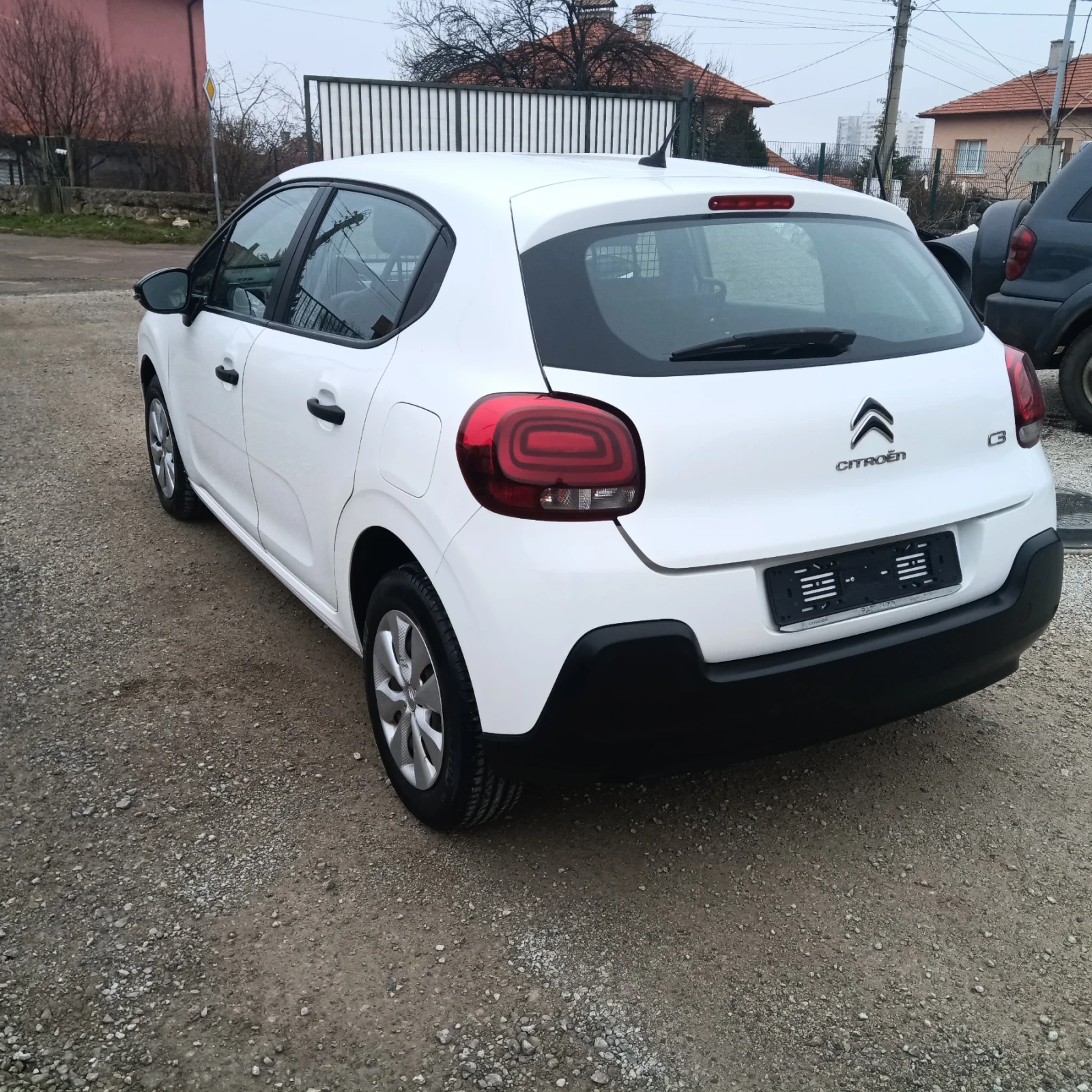 Citroen C3 1+ 1 - изображение 4