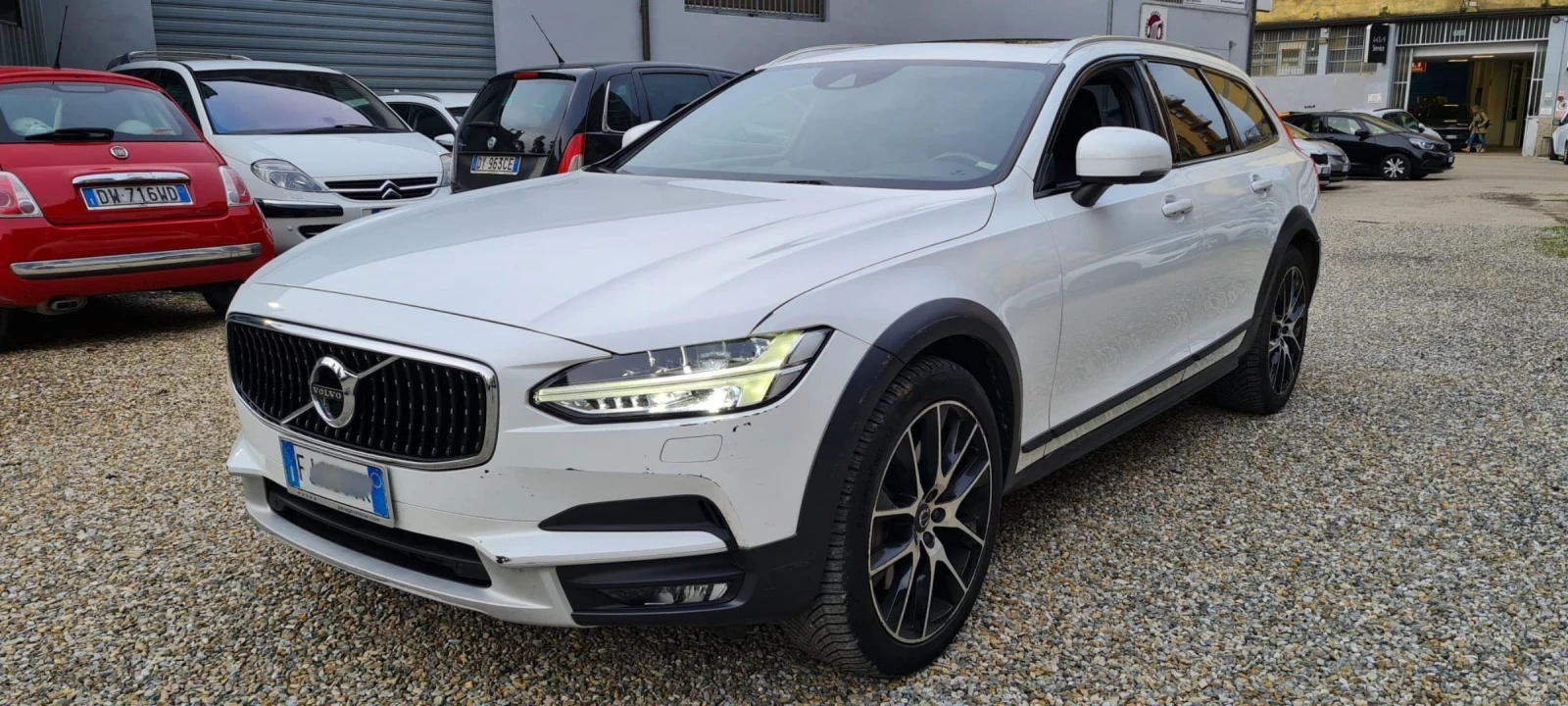 Volvo V90 D5 - изображение 2