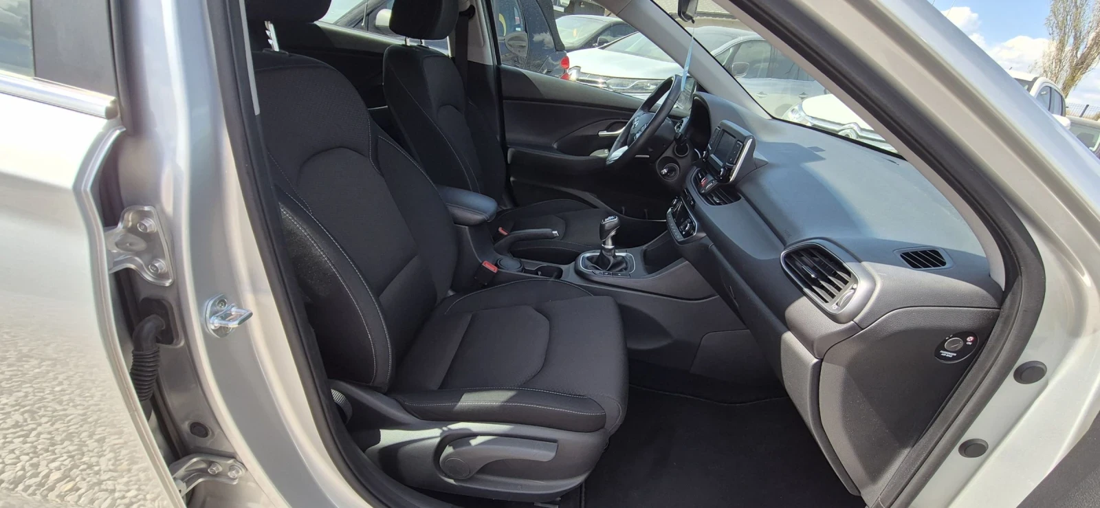 Hyundai I30 1.0-120кс.6скор., снимка 13 - Автомобили и джипове - 54242022