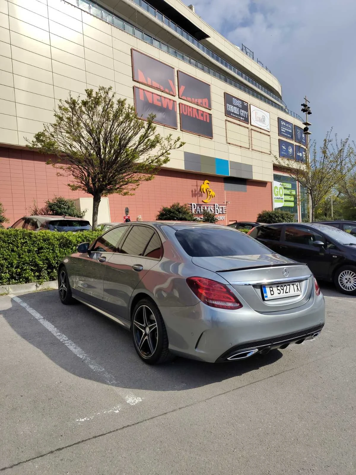 Mercedes-Benz C 250, снимка 2 - Автомобили и джипове - 54392549