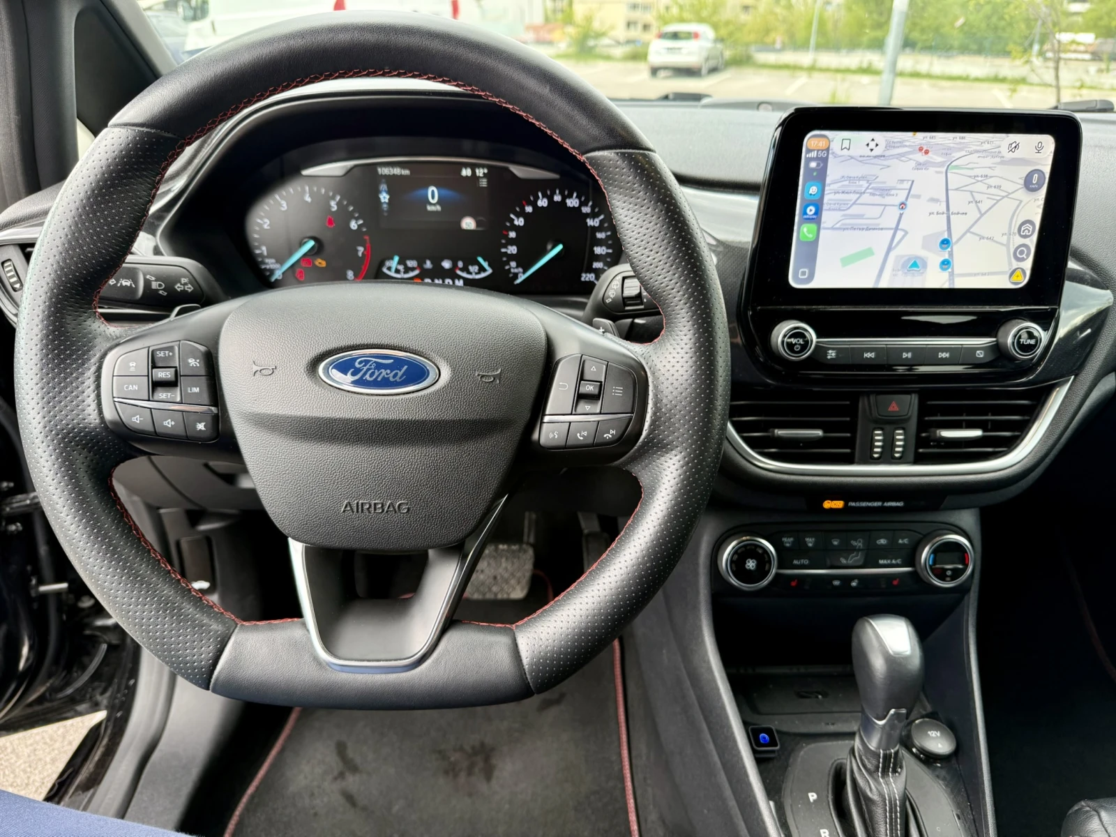 Ford Fiesta ST-Line Автомат, снимка 9 - Автомобили и джипове - 54411471