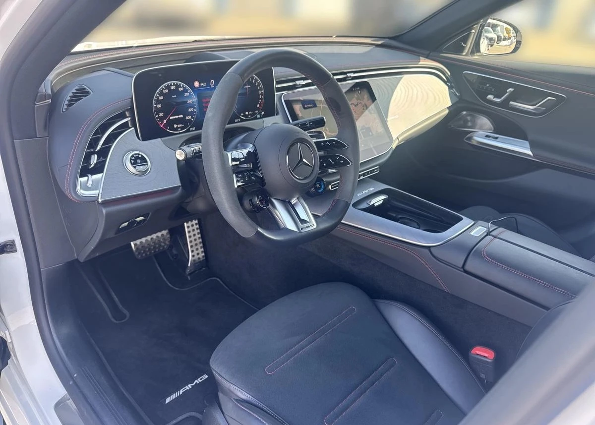 Mercedes-Benz E 53 AMG Hybrid Wagon, снимка 5 - Автомобили и джипове - 54771241