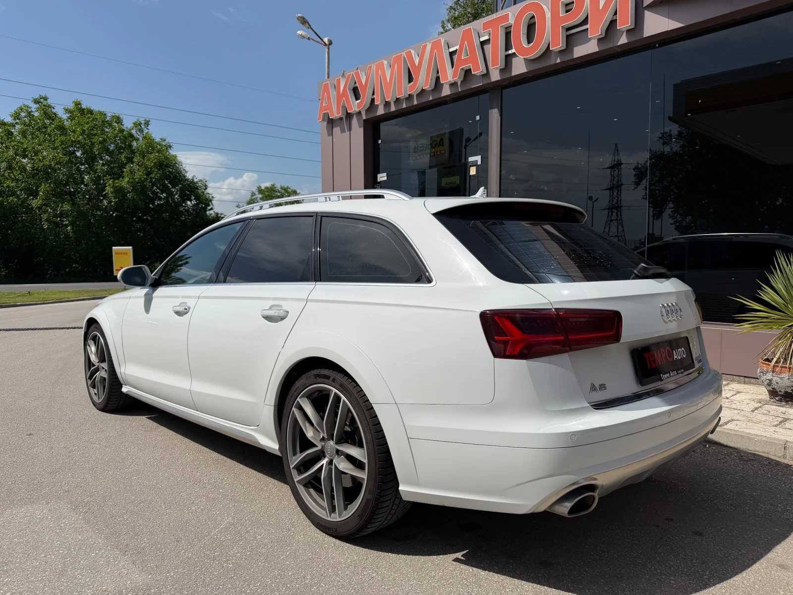 Audi A6 Allroad 3.0 Bi TURBO-320к.с-PANORAMA, снимка 4 - Автомобили и джипове - 54697382