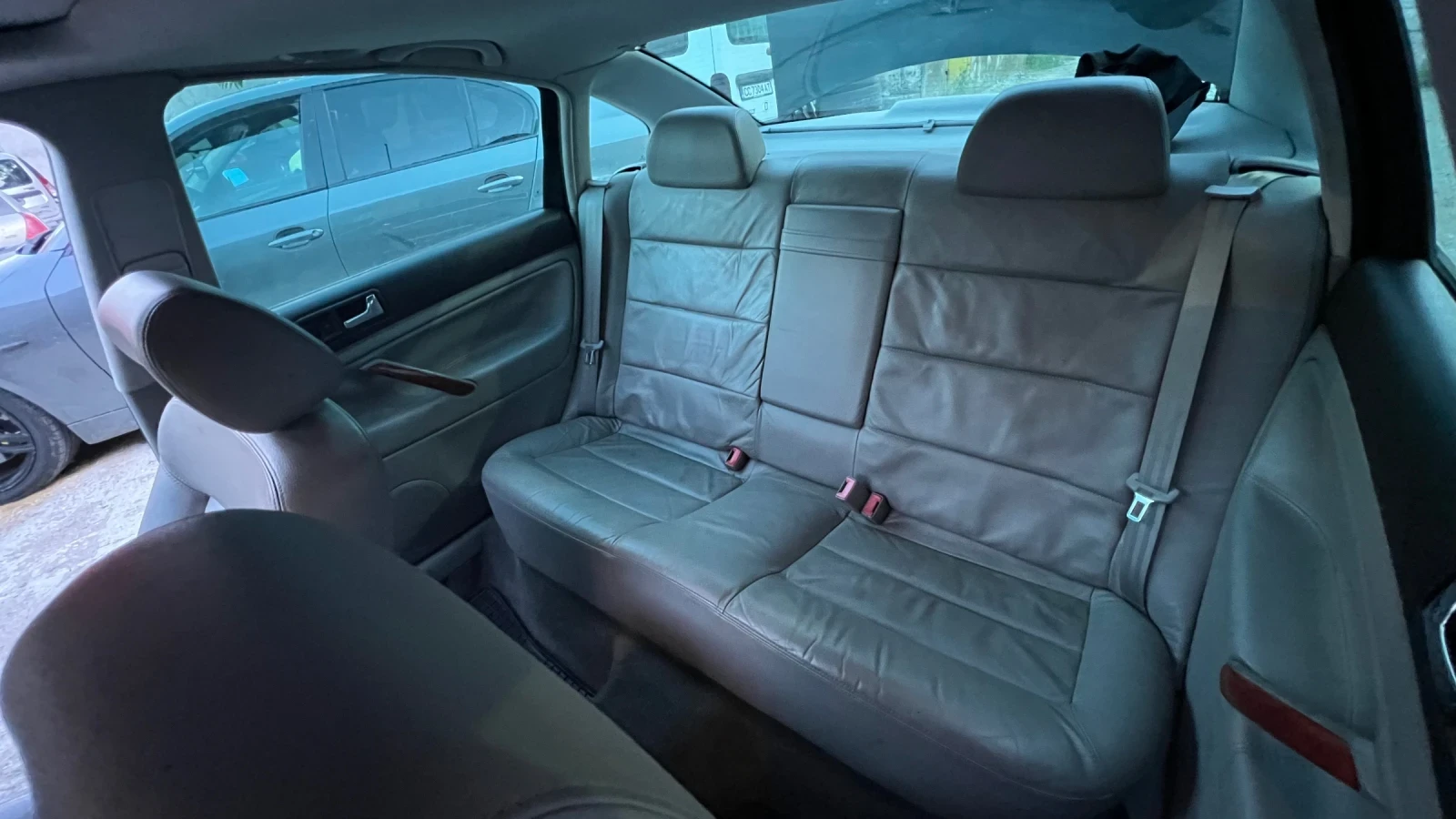 VW Passat B5.5 2.8 30V 4Motion, снимка 14 - Автомобили и джипове - 54825902