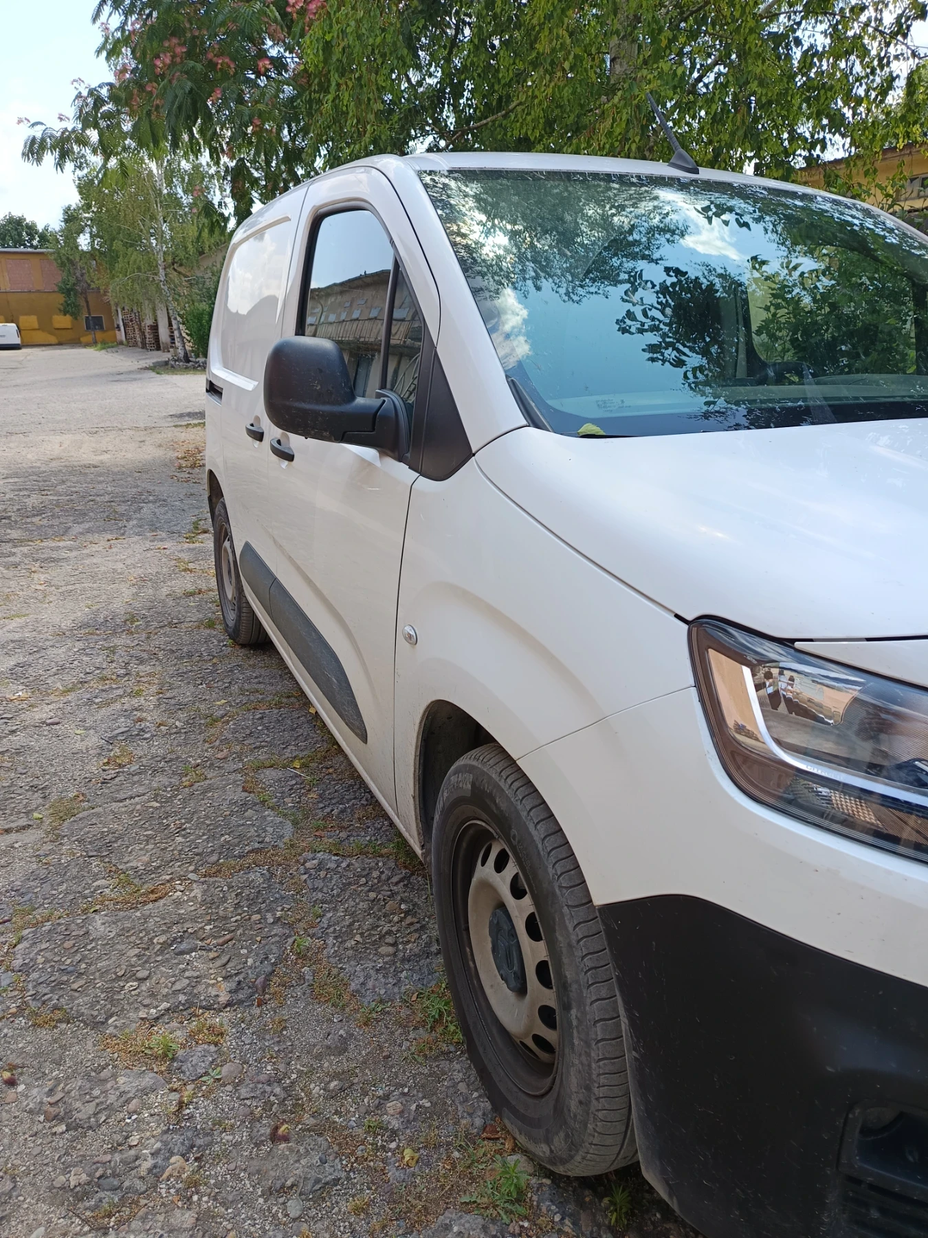 Citroen Berlingo, снимка 2 - Автомобили и джипове - 55236688