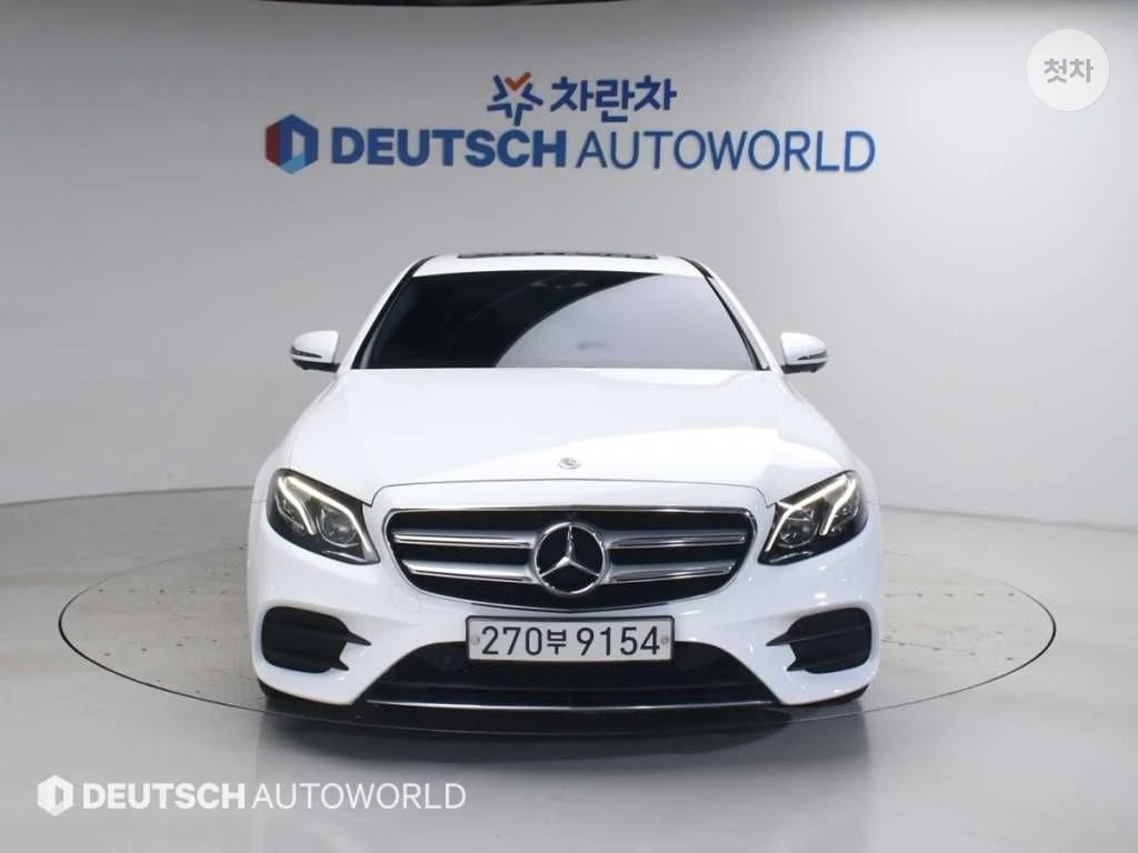 Mercedes-Benz E 300 AMG LINE HEAD UP 360CAM PANORAMA ОБДУХ, снимка 3 - Автомобили и джипове - 55402046