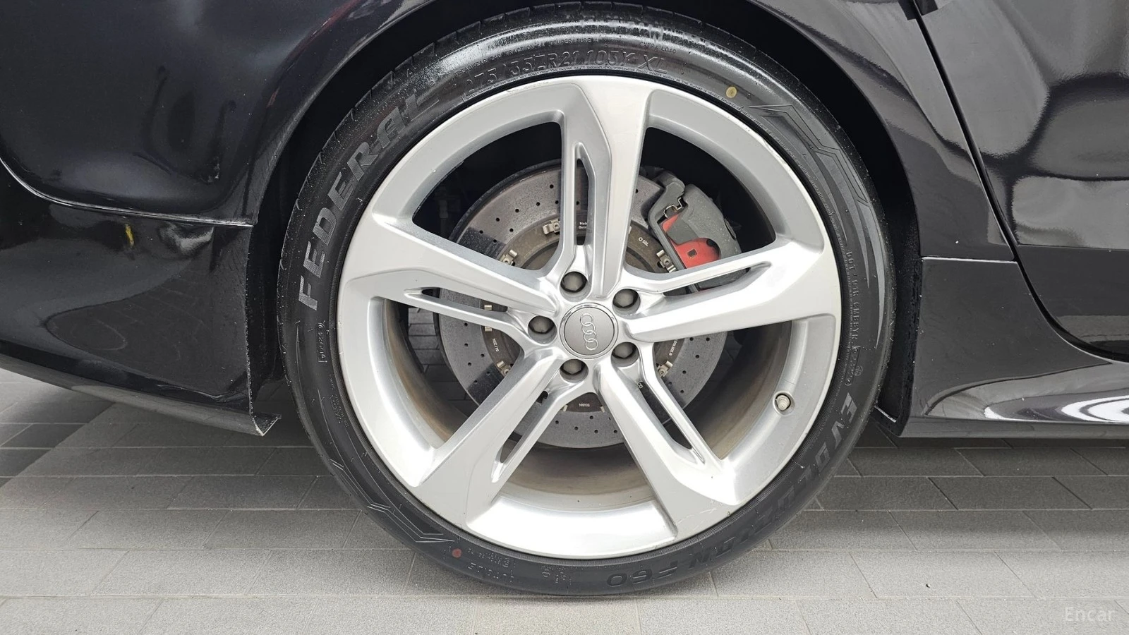 Audi Rs7 4.0 TFSI* QUATTRO SPORT* PANO* КОЖА* ПОДГРЕВ* , снимка 5 - Автомобили и джипове - 55505417