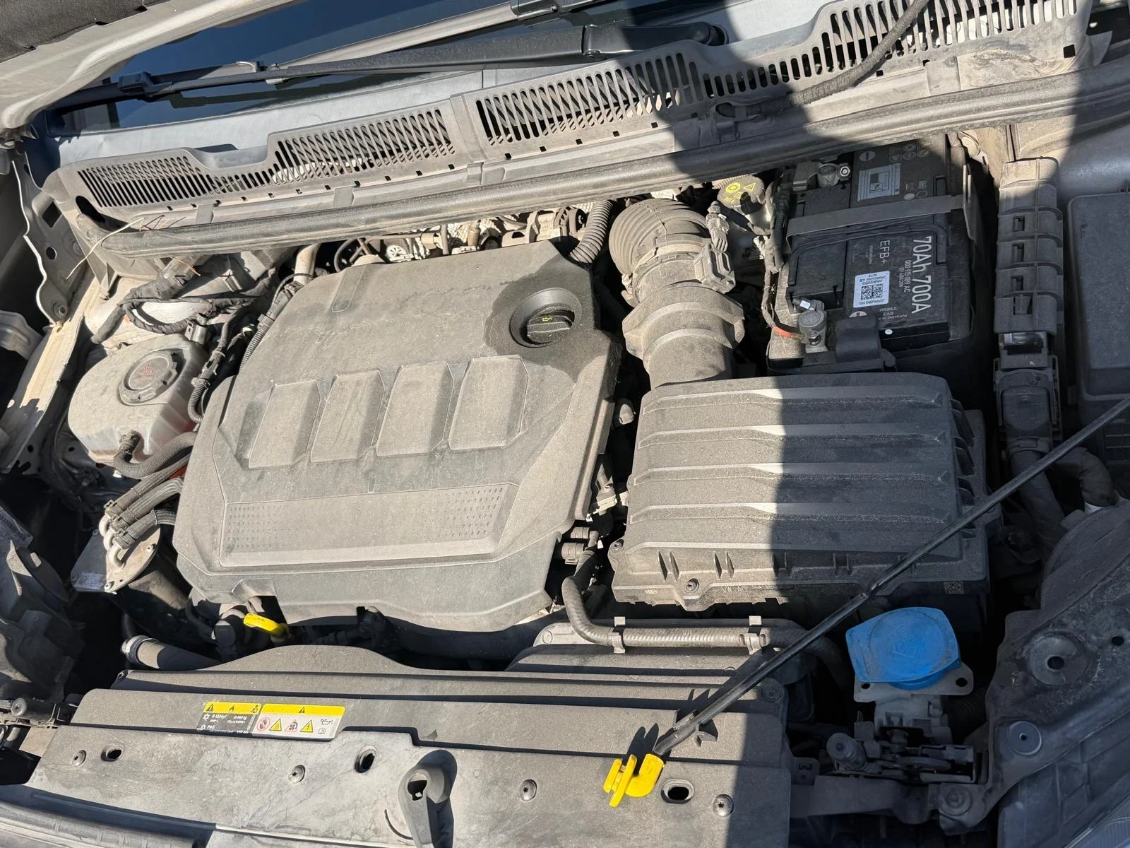 VW Caddy 2.0TDI 102hp* ДИСТРОНИК* КЛИМА* NAVI* 2022г, снимка 3 - Автомобили и джипове - 55826030