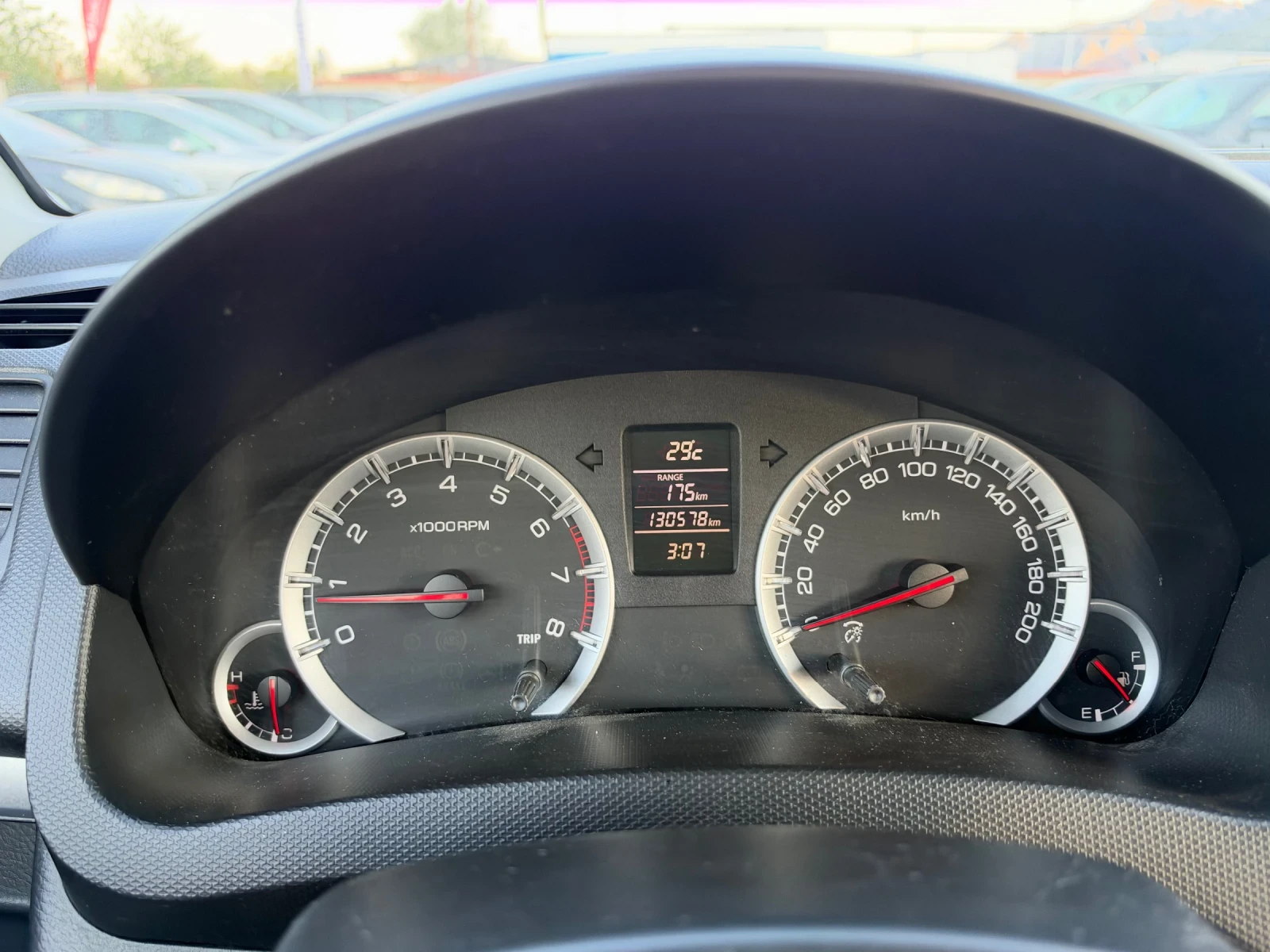 Suzuki Swift 1.2 I 4x4 ЕВРО 5 , снимка 16 - Автомобили и джипове - 56133018