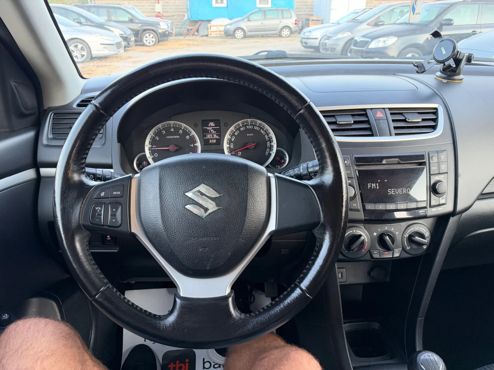 Suzuki Swift 1.2 I 4x4 ЕВРО 5 , снимка 14 - Автомобили и джипове - 56133018