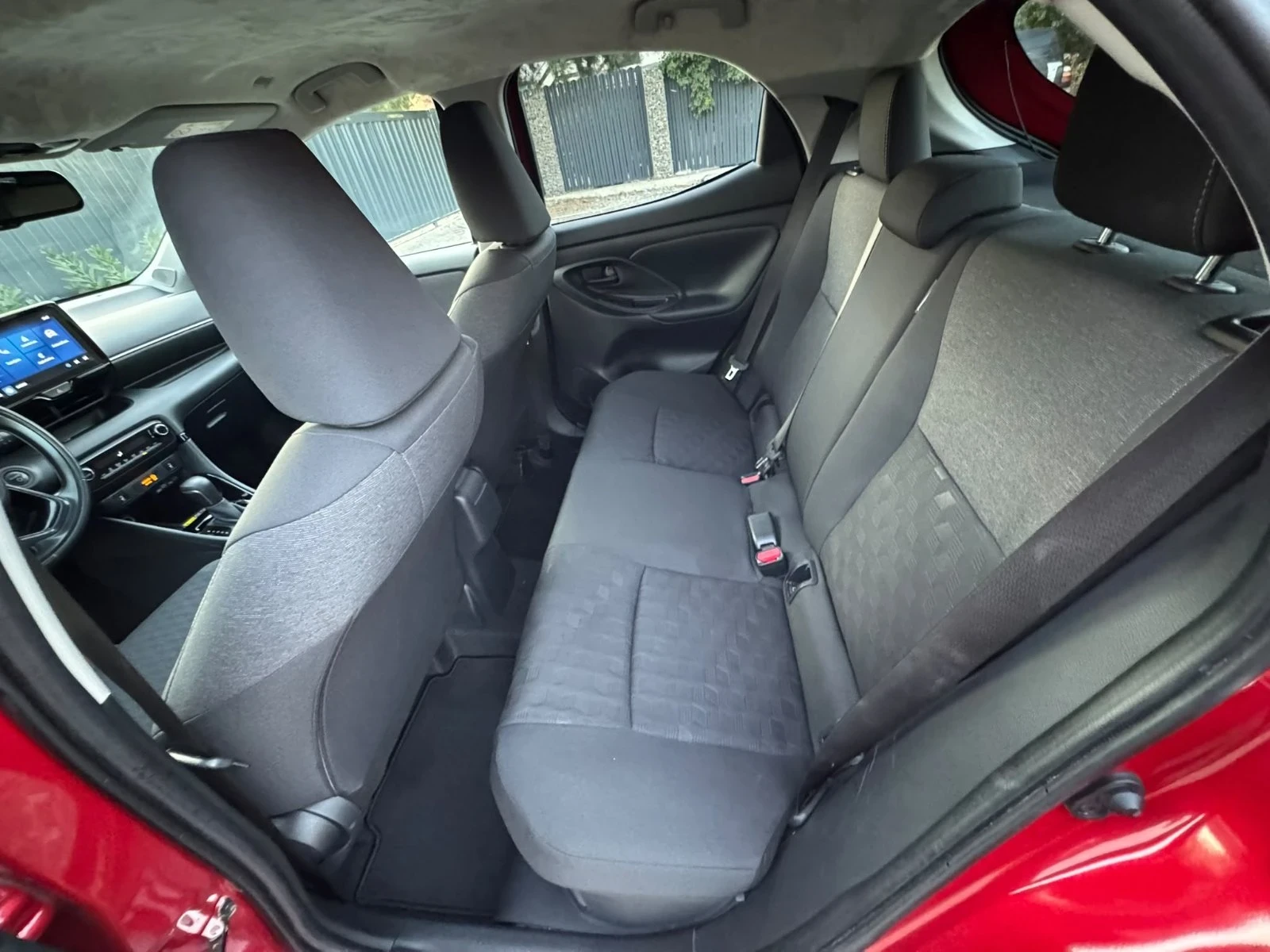 Toyota Yaris, снимка 8 - Автомобили и джипове - 56344073