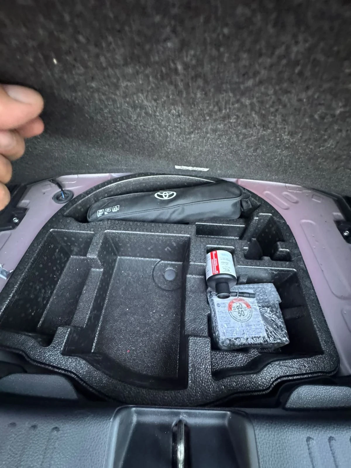Toyota Yaris, снимка 9 - Автомобили и джипове - 56344073