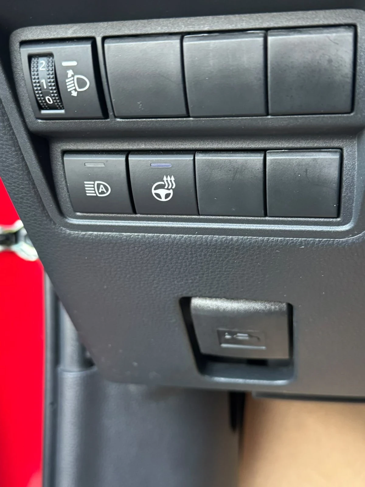 Toyota Yaris, снимка 11 - Автомобили и джипове - 56344073