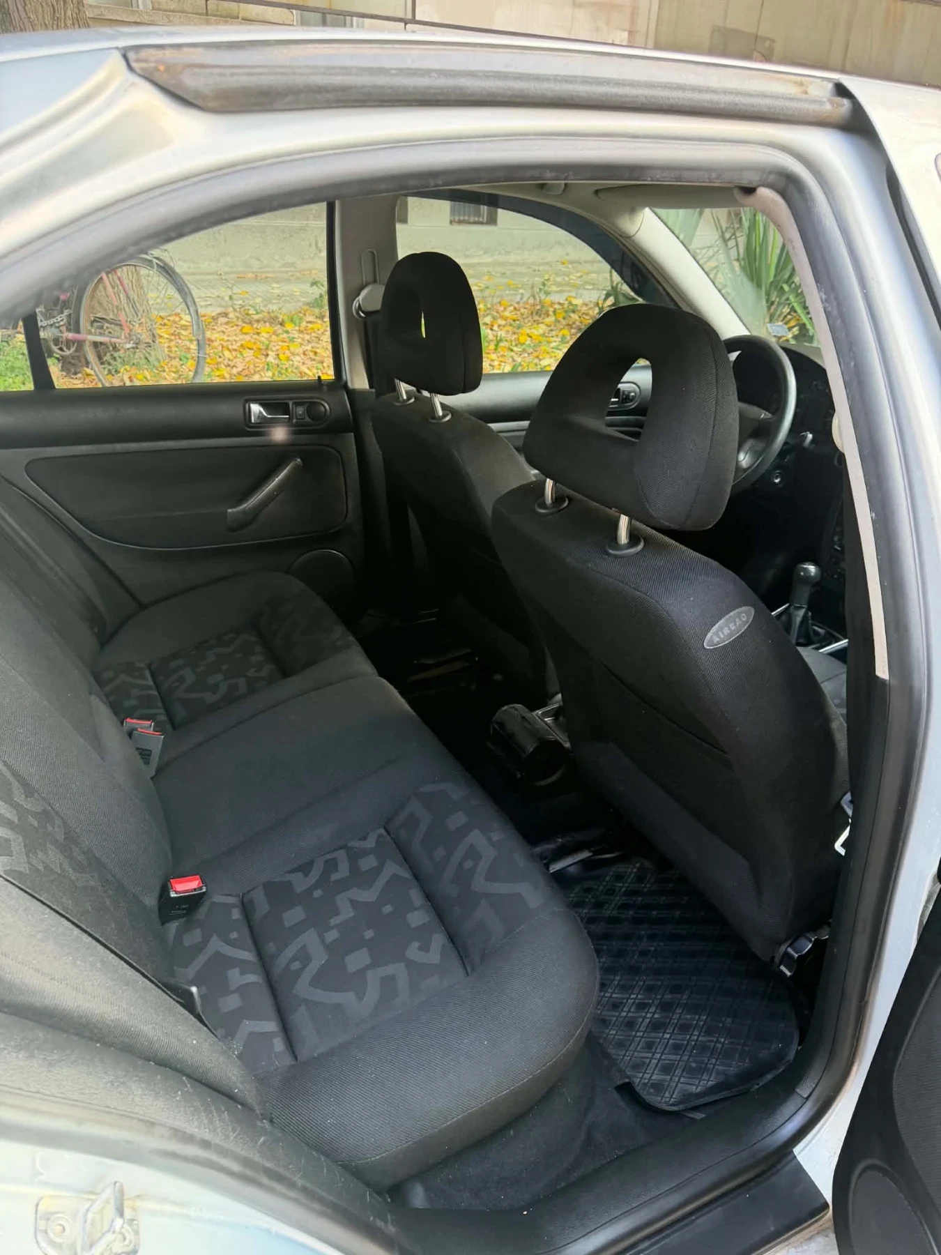 VW Bora 1.9tdi, снимка 5 - Автомобили и джипове - 56726362