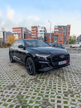 Audi Q8 55TFSI Вакуум * B&O* Обдухване* Pano* 360 Каско 