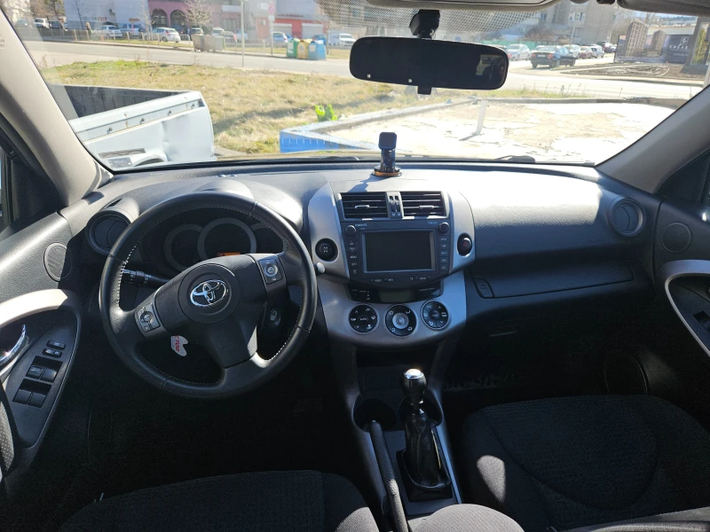 Toyota Rav4 136k.c D4D, снимка 11 - Автомобили и джипове - 49422995